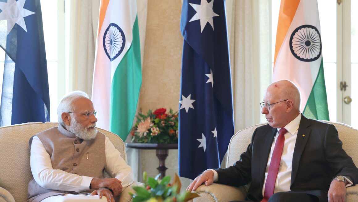 प्रधानमंत्री मोदी ने ऑस्ट्रेलिया के गवर्नर जनरल डेविड हर्ले से की मुलाकात