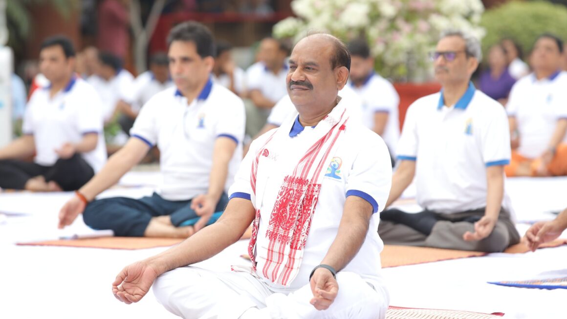 योग किसी पंथ या समूह विशेष का नहीं, बल्कि समस्त मानवता की अनमोल विरासत : ओम बिरला