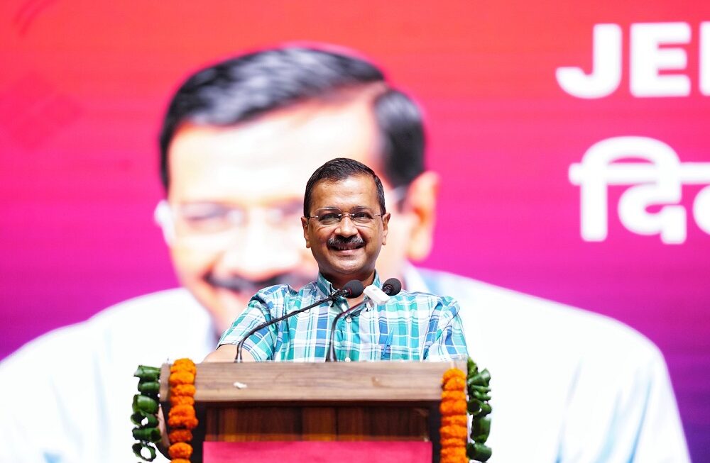 ईडी-सीबीआई के सहारे काम रोक रहा केंद्र : केजरीवाल