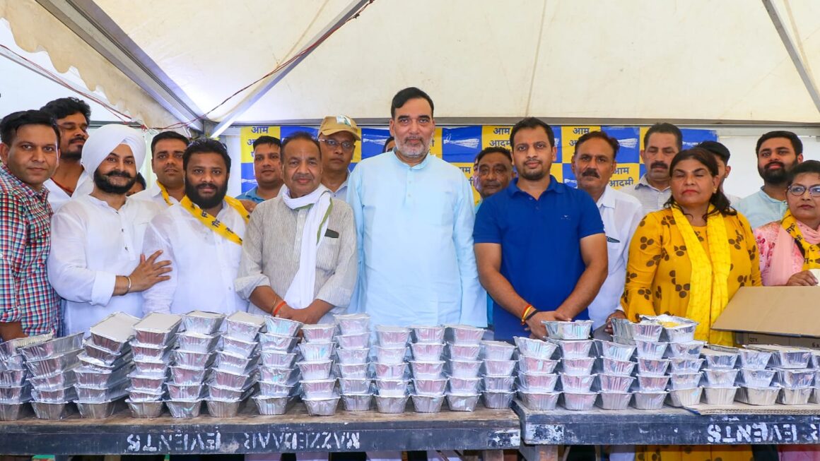 आम आदमी पार्टी मुख्यालय में ‘बाढ़ राहत रसोई’ की हुई शुरुआत