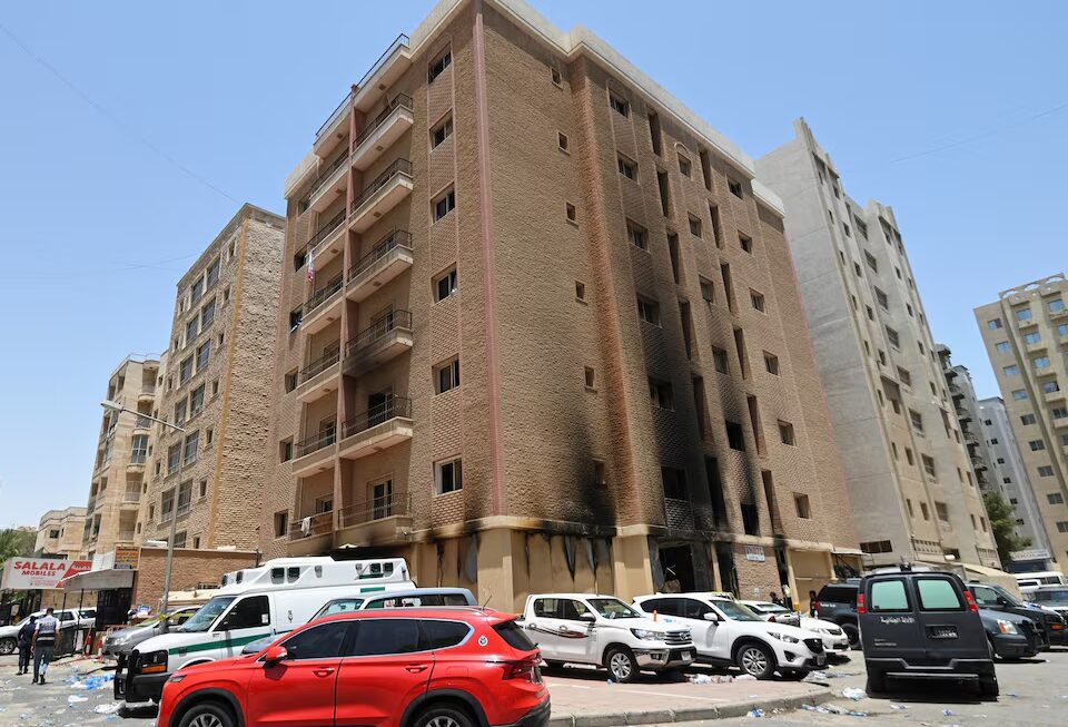 कुवैत में आग की घटना में 49 लोगों की मौत, भारतीय दूतावास भी राहत कार्य में जुटा