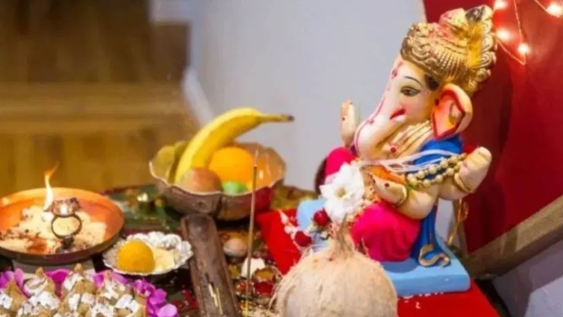 आप भी जान लीजिए भगवान को नैवेद्य चढ़ाने के 12 खास नियम