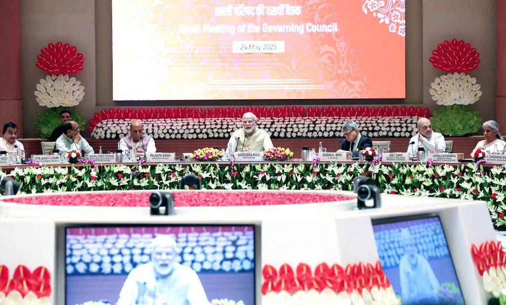 केंद्र, राज्य मिलकर टीम इंडिया की तरह काम करें, तो कोई भी लक्ष्य असंभव नहीं: प्रधानमंत्री मोदी
