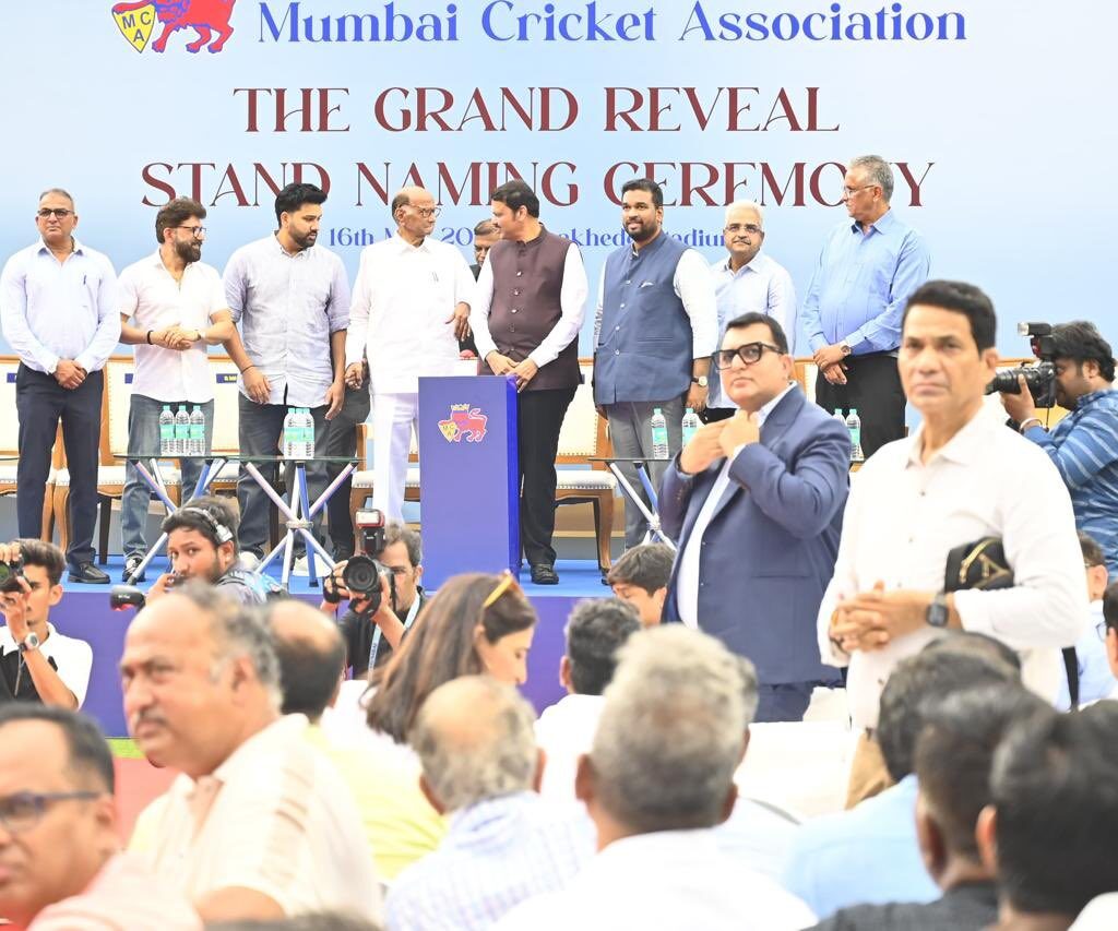 फडणवीस ने किया वानखेड़े स्टेडियम में रोहित शर्मा स्टैंड का उद्घाटन