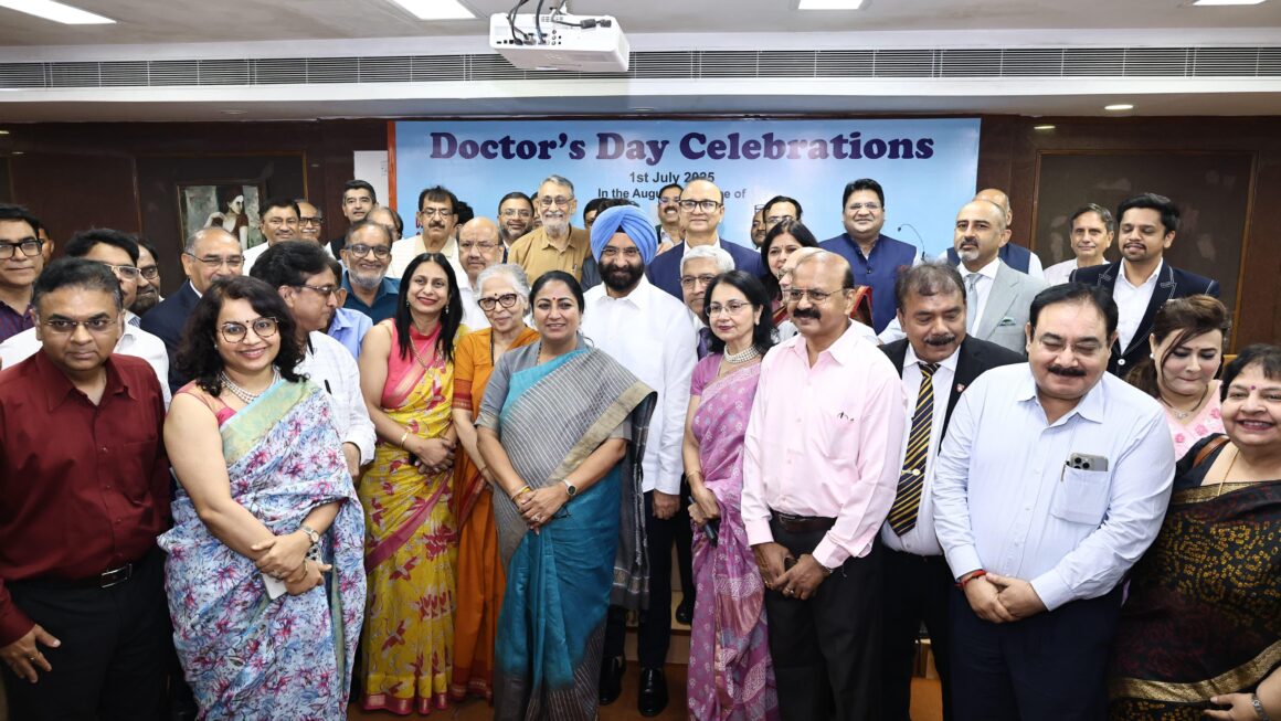 ‘जनता की यही है इच्छा’, पुरानी दिल्ली रेलवे स्टेशन का नाम बदलने की मांग पर बोलीं सीएम रेखा गुप्ता