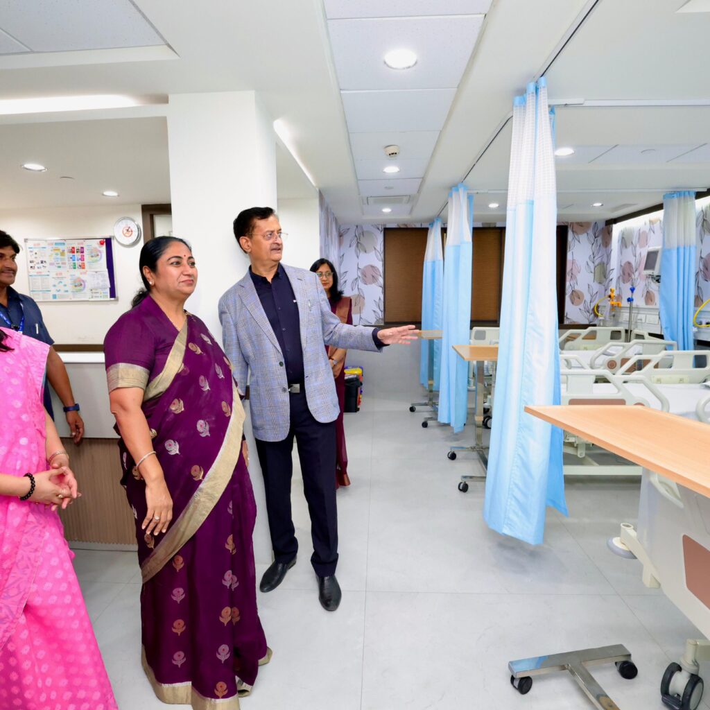 दिल्ली के लोगों के लिए सस्ती दवाइयां और सस्ता इलाज उपलब्ध कराना लक्ष्य : सीएम रेखा गुप्ता