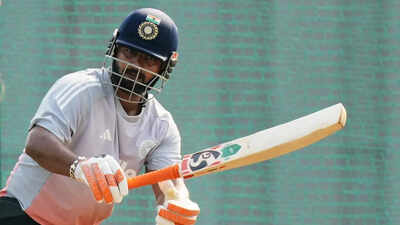 Rishabh Pant Ruled Out of India vs New Zealand ODI Series With Side Strain Injur