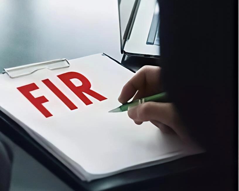 प्रकाशन से पहले ही विवाद में घिरी जनरल नरवणे की आत्मकथा, ‘Four Stars of Destiny’ लीक मामले में दिल्ली पुलिस ने दर्ज किया केस