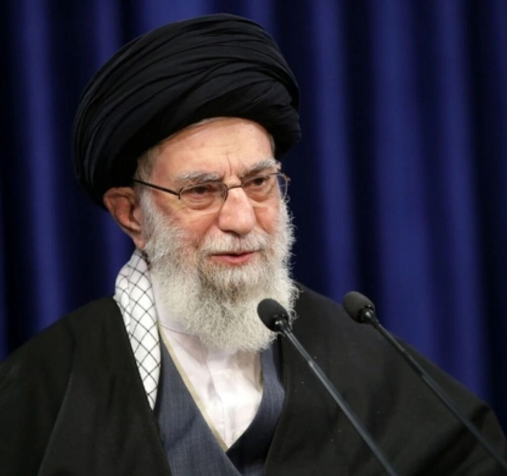 बड़ी अंतरराष्ट्रीय खबर: ईरान के सुप्रीम लीडर अयातुल्ला अली खामेनेई की इजरायली-अमेरिकी हमलों में मौत