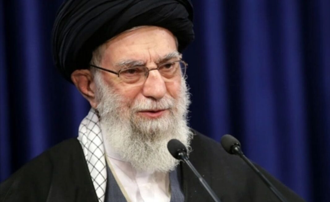 बड़ी अंतरराष्ट्रीय खबर: ईरान के सुप्रीम लीडर अयातुल्ला अली खामेनेई की इजरायली-अमेरिकी हमलों में मौत